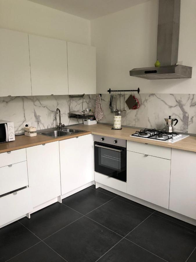 Casa Gaiani Villetta In Riva Al Lago Vista Mozzafiato Varano Borghi Dış mekan fotoğraf