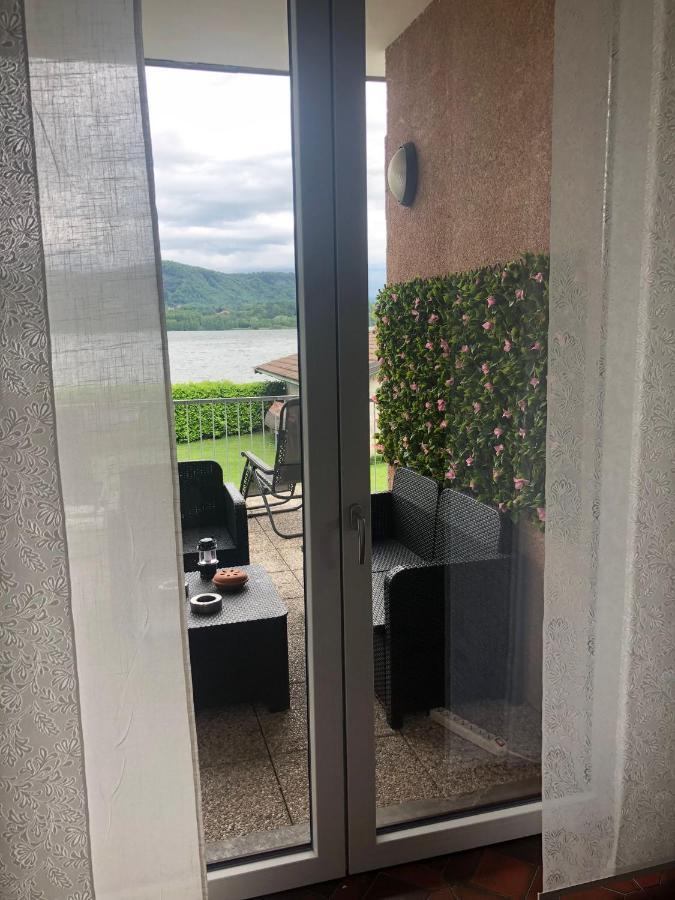 Casa Gaiani Villetta In Riva Al Lago Vista Mozzafiato Varano Borghi Dış mekan fotoğraf