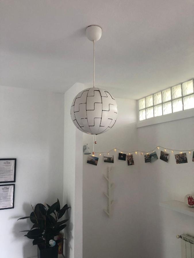 Casa Gaiani Villetta In Riva Al Lago Vista Mozzafiato Varano Borghi Dış mekan fotoğraf